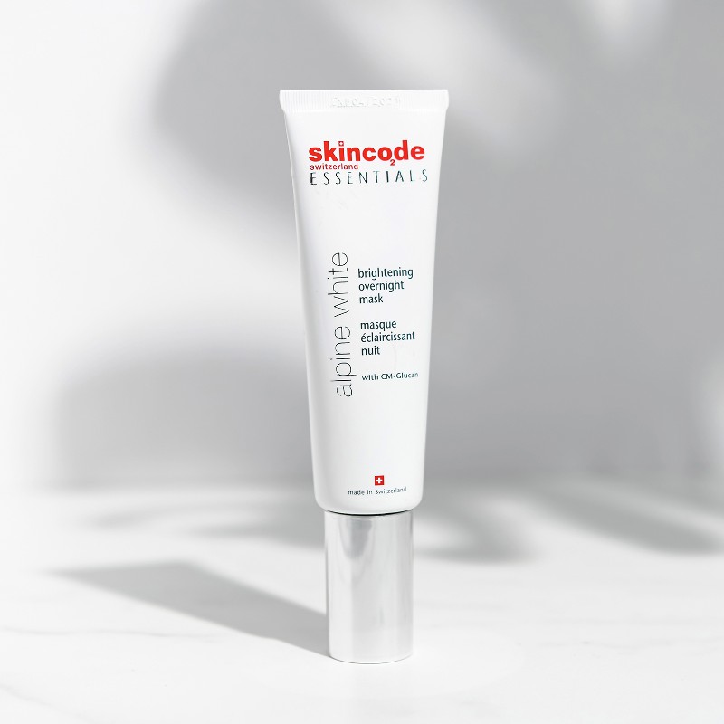 Skincode Alpine White Brightening Overnight Mask đã được kiểm nghiệm da liễu tại Thụy Sĩ.