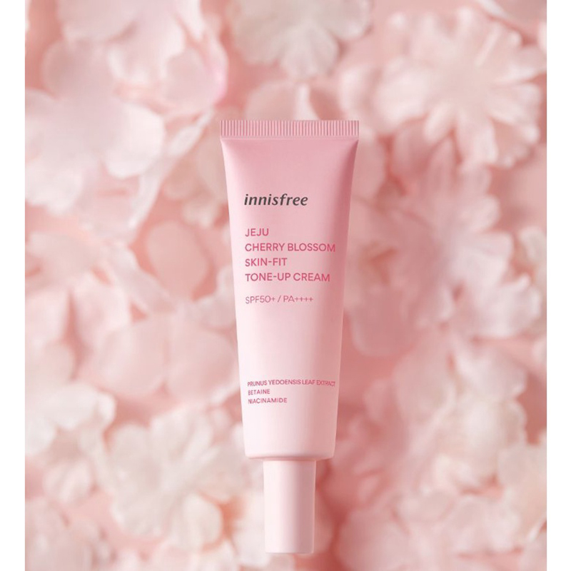Kem chống nắng dưỡng ẩm sáng da Innisfree Jeju Cherry Blossom Skin-Fit Tone-up Cream SPF50+ PA++++ 50ml