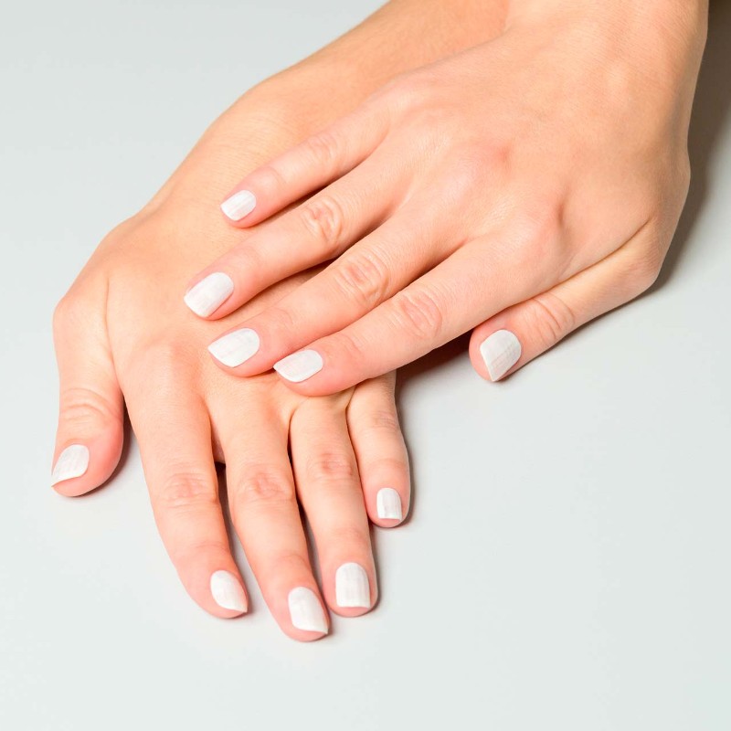 Kem dưỡng da tay mang đến rất nhiều tác dụng với da.