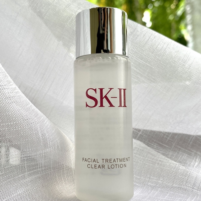 SK-II Facial Treatment Clear Lotion chứa tinh chất Pitera độc quyền.