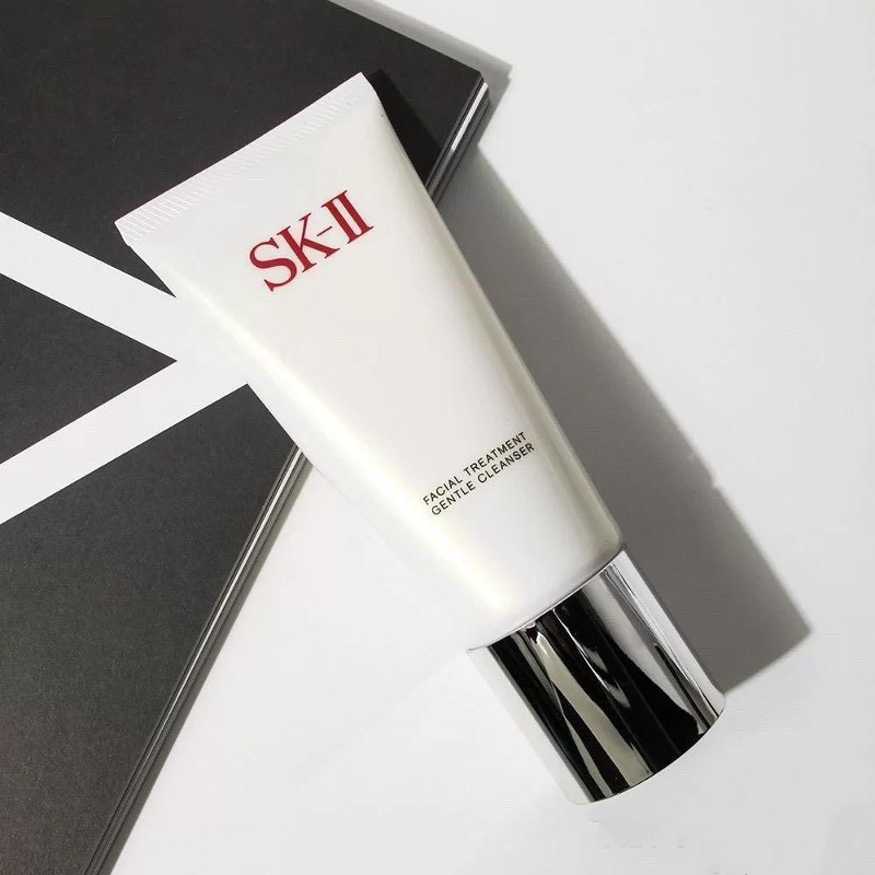 SK-II Facial Treatment Gentle Cleanser sở hữu hàm lượng Pitera đậm đặc.